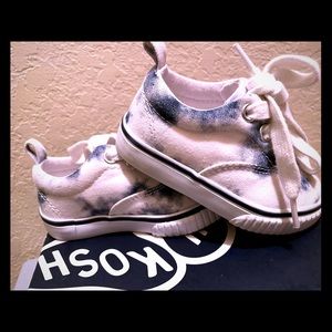 Cute Ti-dye Gymboree toddler size: 4 shoes